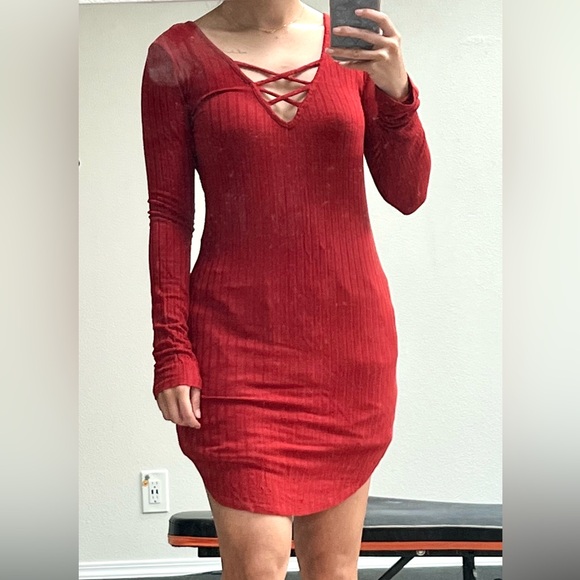 Ambiance maroon red dress size S - Picture 1 of 4